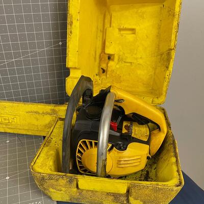 MacCulloch Eager Beaver Chain Saw Yellow Case