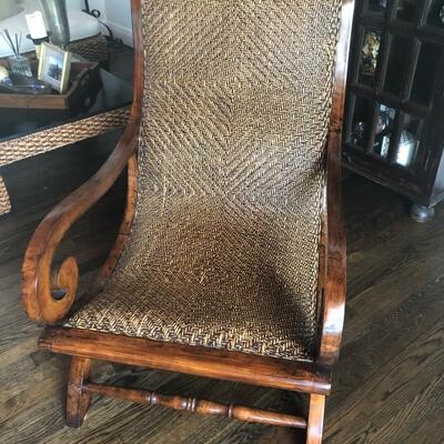 Plantation Chair with Ottoman