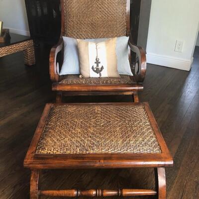 Plantation Chair with Ottoman