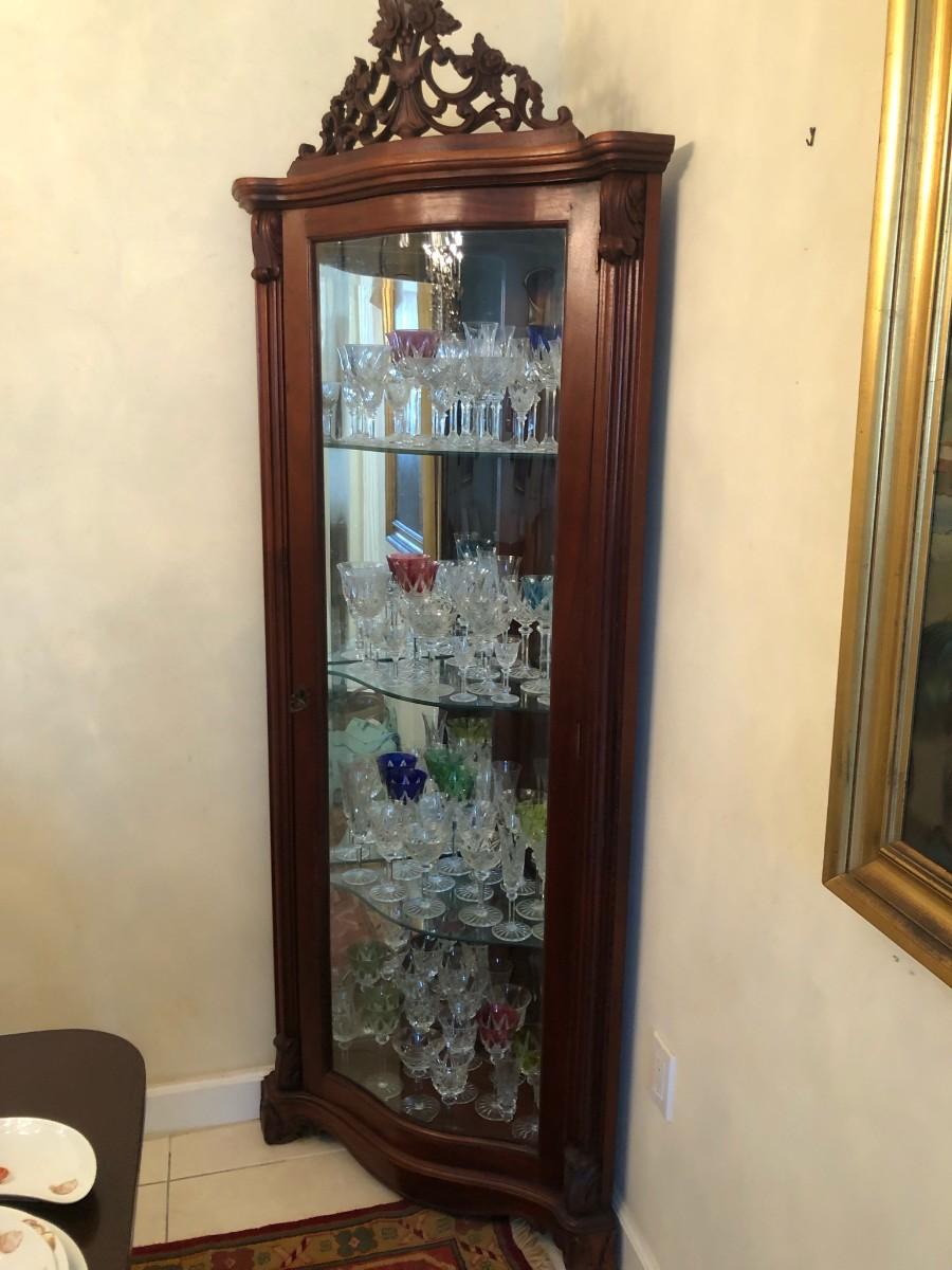 Antique Corner China