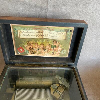 Lot 11. Collection of Vintage Boxes