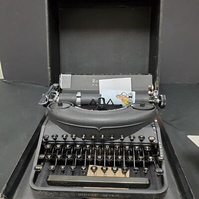 Remington Noiseless - Remington Rand Portable Typewriter
