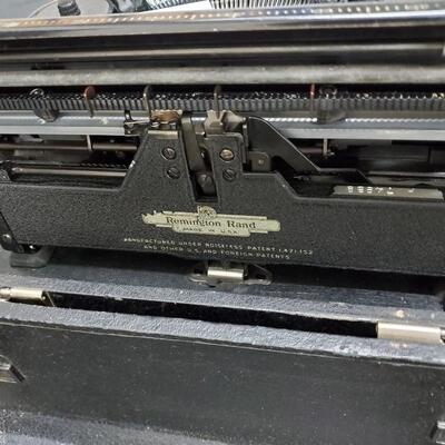 Remington Noiseless - Remington Rand Portable Typewriter