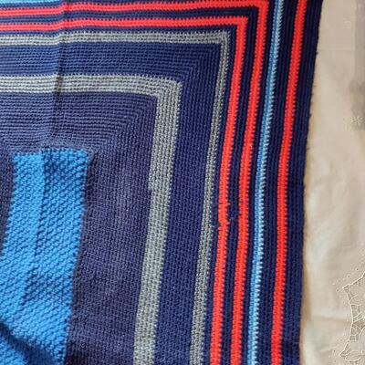 SMALL KNITTED BLANKET - THROW