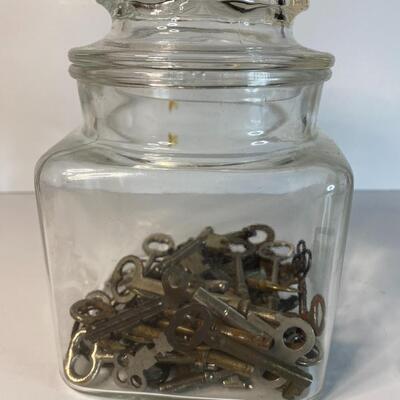 Lot 166: Lot of Vintage Skeleton Keys