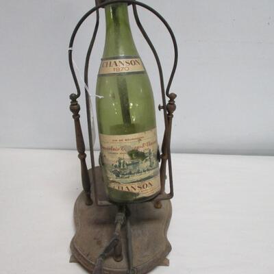 Metal Wine Bottle Holder/Caddy