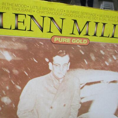 Box Lot Of Vintage Records - Glenn Miller - Raymond Fairchild - Willie Nelson - Roy Clark