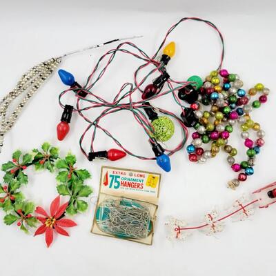 VINTAGE MISC CHRISTMAS ITEMS BUNDLE