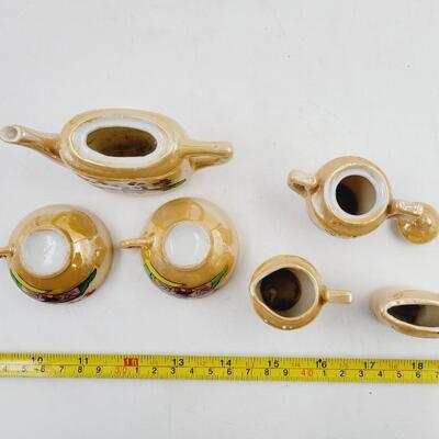 PORCELAIN MADE IN JAPAN MINATURE TEAS SET