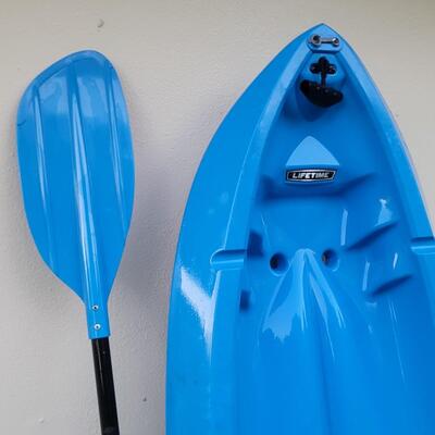 Kayak and paddle
