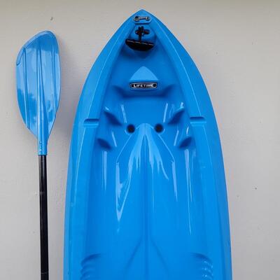 Kayak and paddle