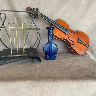 Lot 17. Antique Violin, Magazine Rack and Vase