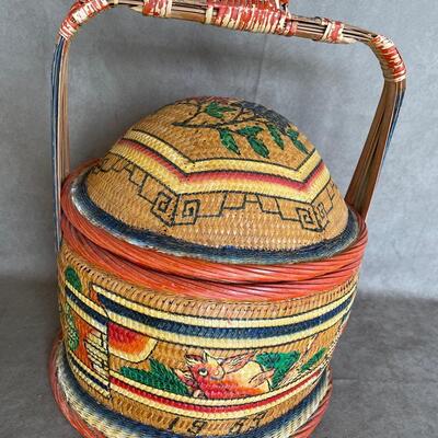 Lot 26. Vintage Sewing Basket