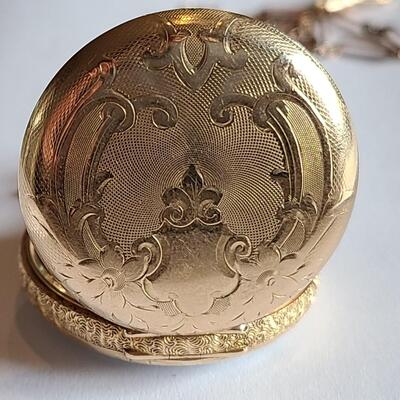 Lot J1: Ladies Elgin Pocket Watch Keystone 14kt Gold Shell