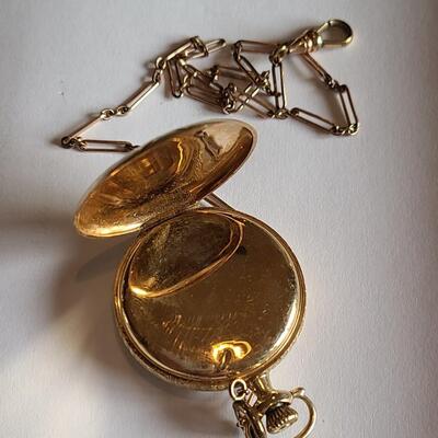 Lot J1: Ladies Elgin Pocket Watch Keystone 14kt Gold Shell