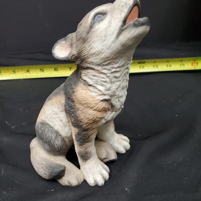 Lenox Grey Wolf Cub