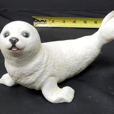 Lenox Harp Seal