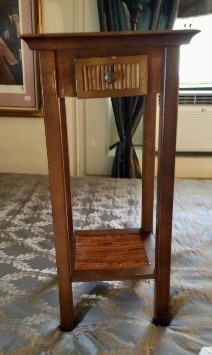 Cute little side table bamboo details