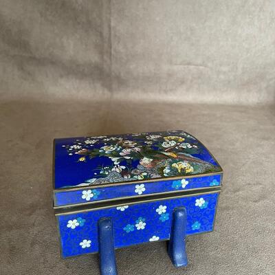 Lot 95. Antique Cloisonne Box
