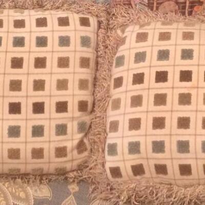 2 Matching Designer Throw Pillows