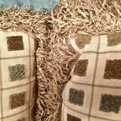 2 Matching Designer Throw Pillows
