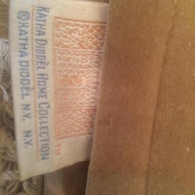 2 Matching Designer Throw Pillows