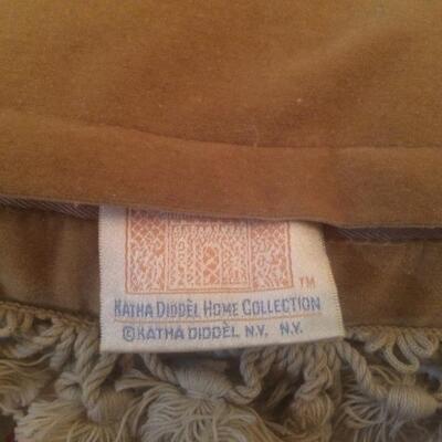 2 Matching Designer Throw Pillows
