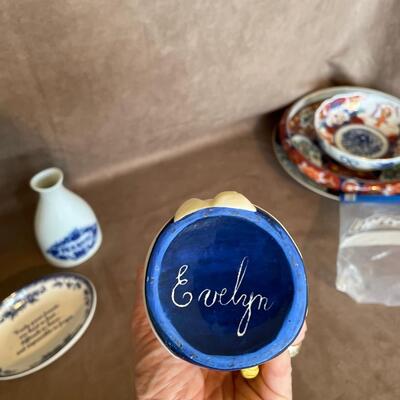 Lot 116. Blue Porcelain Lot