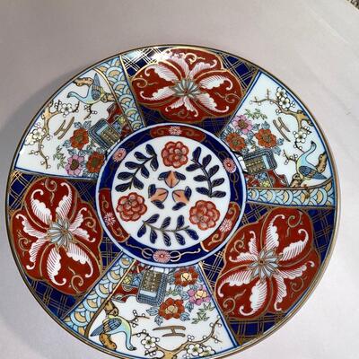 Lot 140 Asian Serving Dishes