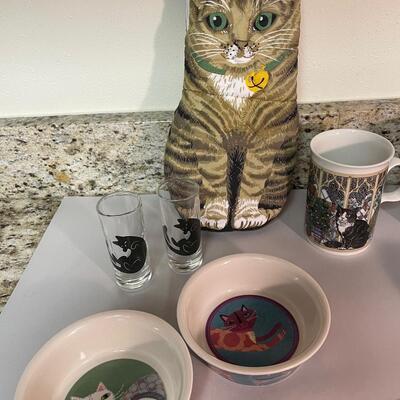 Lot 164. Cat Misc