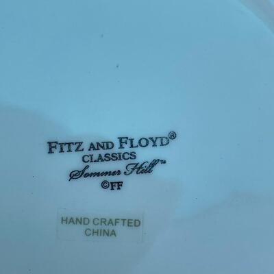 Lot 33 Fitz and Floyd Classics 