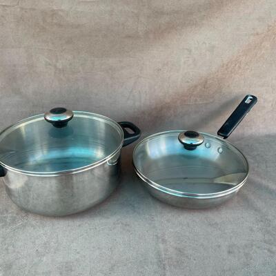 Lot 37   Two Farberware Pans w/ Lids (10" & 5 qt)