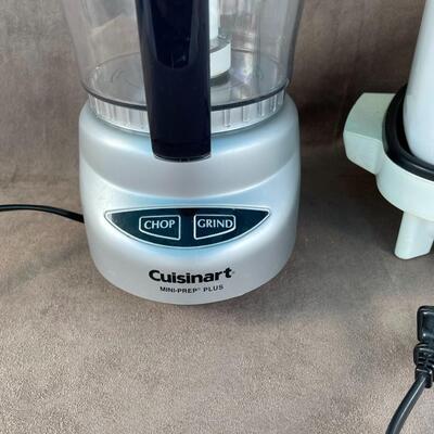 Lot 38  Kitchen Appliances