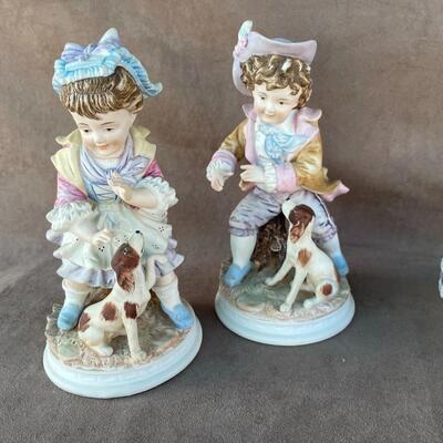Lot 47   Vintage Porcelain and Glass