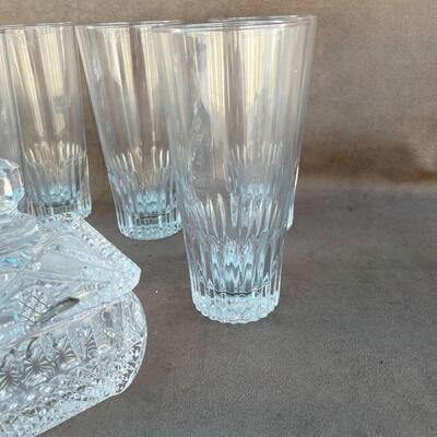 Lot 48  Glass Lot with Cake Stand