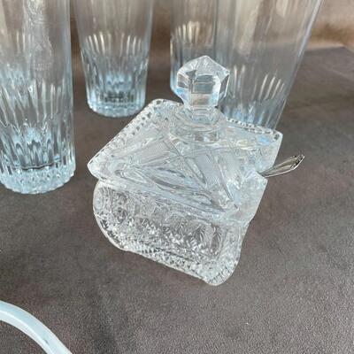 Lot 48  Glass Lot with Cake Stand
