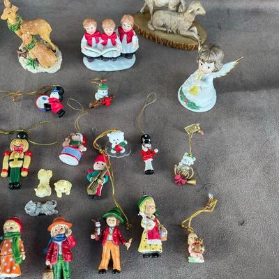 Lot 55  Miscellaneous Christmas Figurines & Ornaments