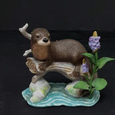 Lenox   Time Out  River Otter