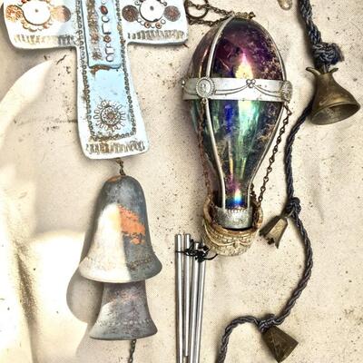4 Wind Chimes Ceramic Metal Glass Balloon Brass Bells