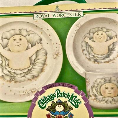 Vintage Cabbage Patch Ceramic Children's Dish Set in Original Box (A)