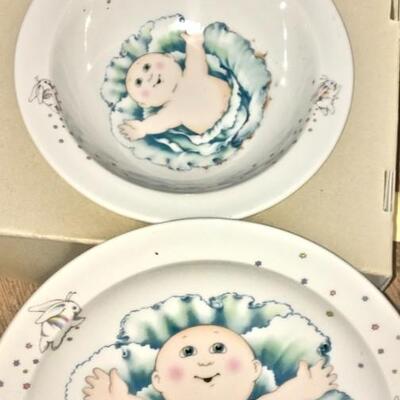 Vintage Cabbage Patch Ceramic Children's Dish Set in Original Box (B)