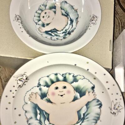 Vintage Cabbage Patch Ceramic Children's Dish Set in Original Box (B)
