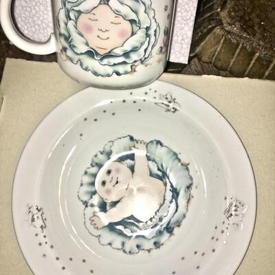 Vintage Cabbage Patch Ceramic Children's Dish Set in Original Box (B)