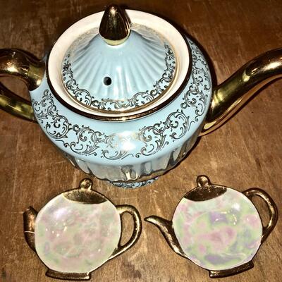 Hall Teapot Blue Gold and 2 Tea Bag Holders