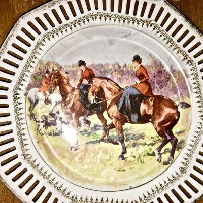 Cabinet plates Antique Bavaria Plates Porcelain Painted Pictures Reticulated Edges