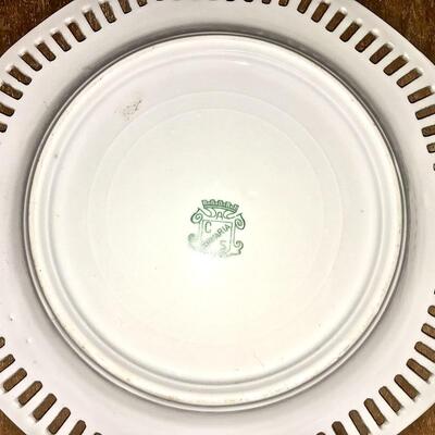 Cabinet plates Antique Bavaria Plates Porcelain Painted Pictures Reticulated Edges