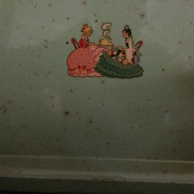 Group of  Vintage Green Metal Trays with Decal Decoration 1-x14"
