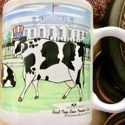 Vintage Collectible  Mug "Road Trip Cows Traveling East" 1999 Cup New York City