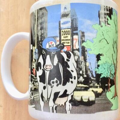 Vintage Collectible  Mug "Road Trip Cows Traveling East" 1999 Cup New York City