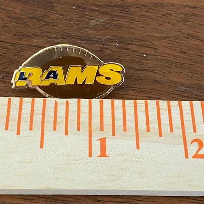 Retro Los Angeles LA Rams Collector Lapel Hat Pin #3 Unocal 76 1988 